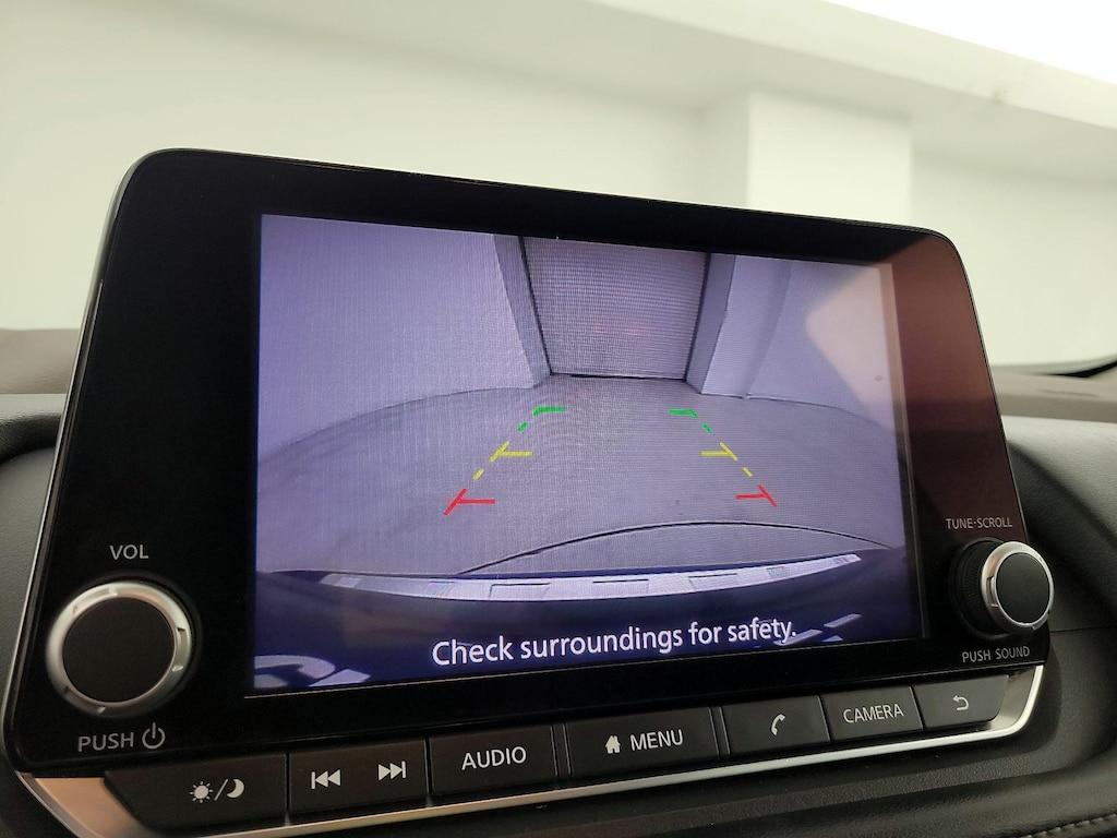used 2022 Nissan Rogue car, priced at $24,998