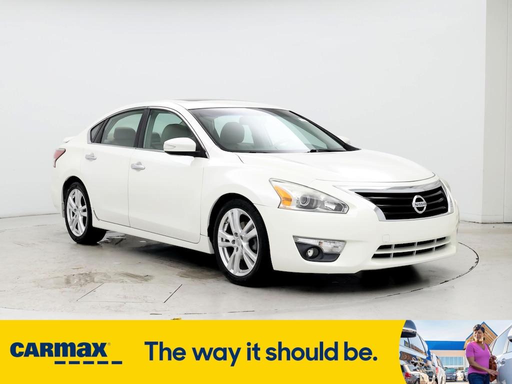 used 2013 Nissan Altima car, priced at $14,599