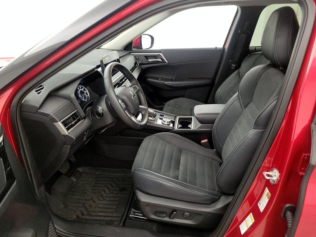 used 2024 Mitsubishi Outlander car, priced at $27,998