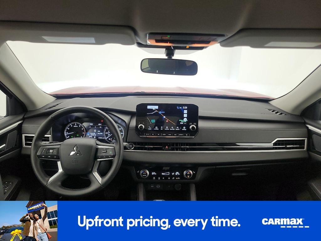 used 2024 Mitsubishi Outlander car, priced at $27,998