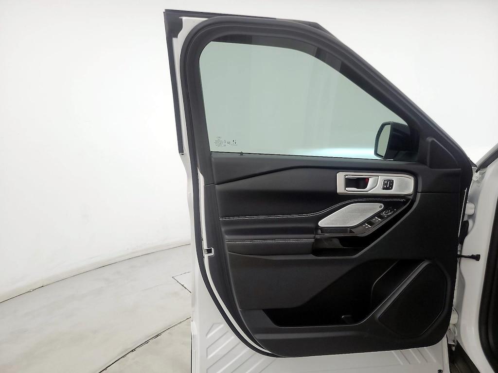 used 2023 Ford Explorer car, priced at $38,998