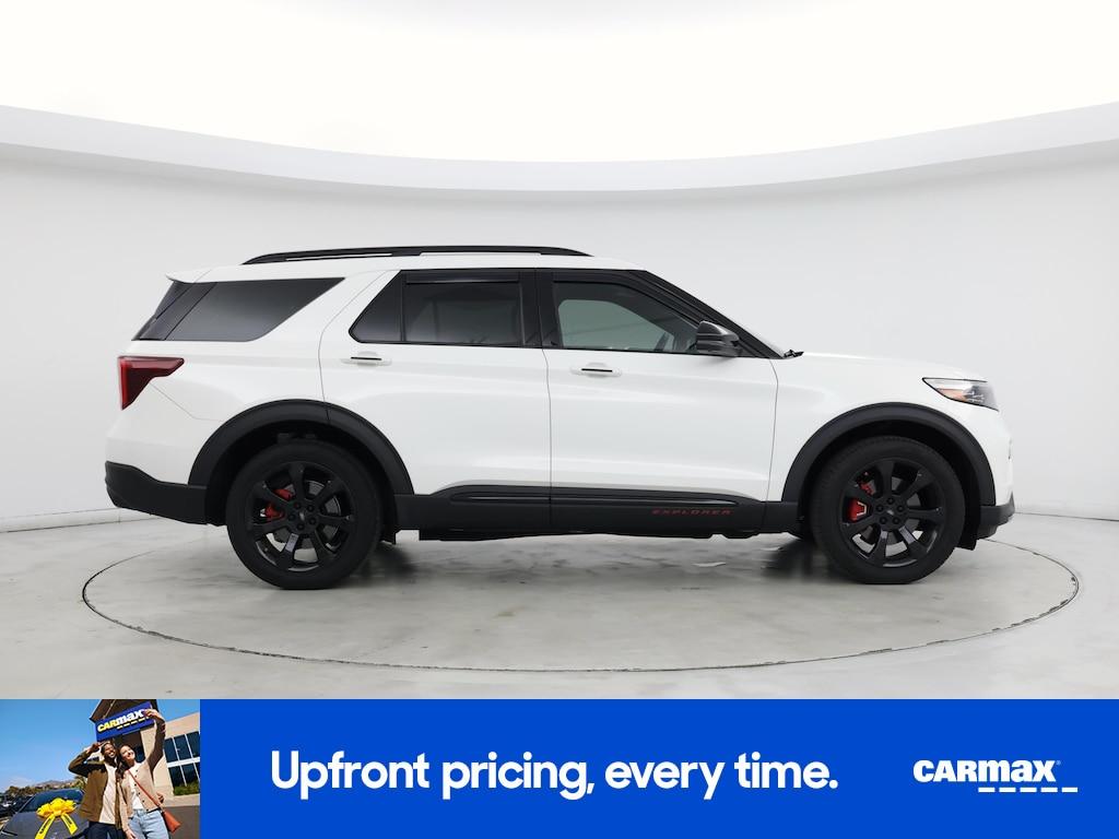used 2023 Ford Explorer car, priced at $38,998