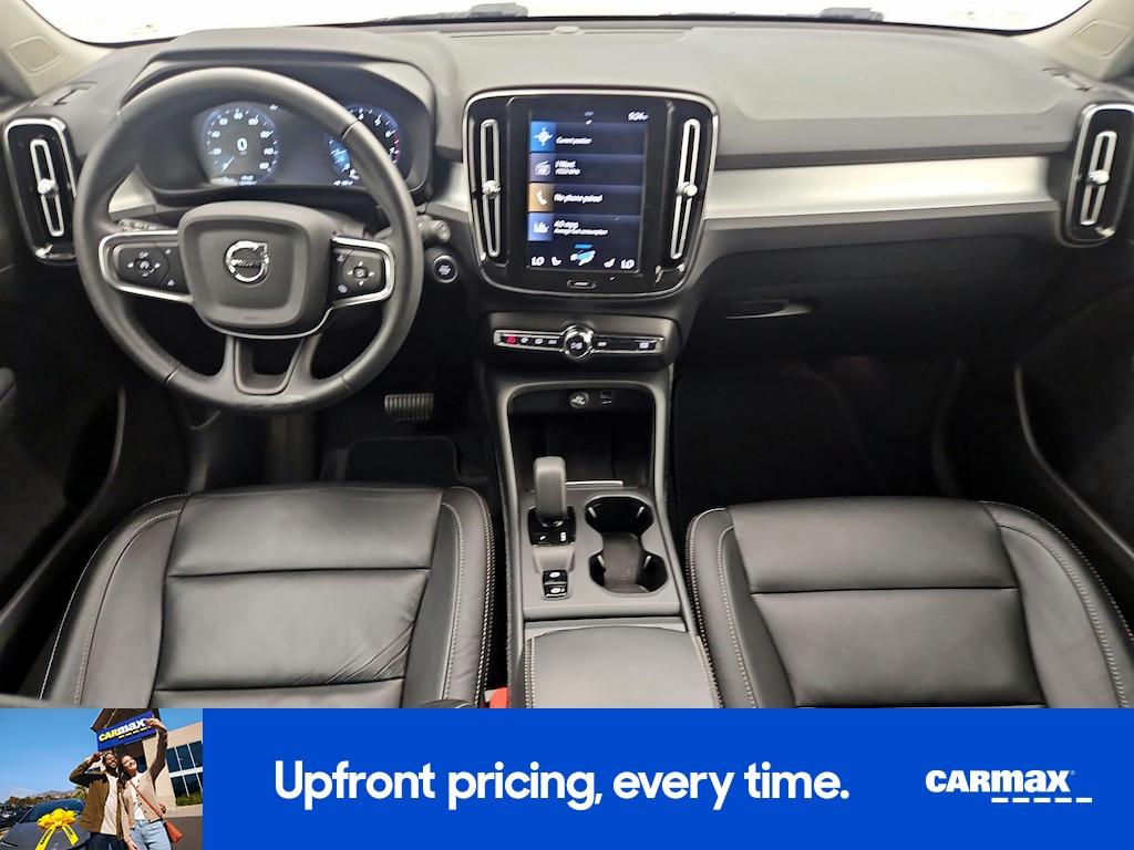 used 2022 Volvo XC40 car, priced at $24,998