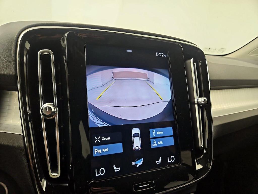 used 2022 Volvo XC40 car, priced at $24,998