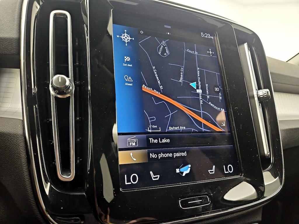 used 2022 Volvo XC40 car, priced at $24,998