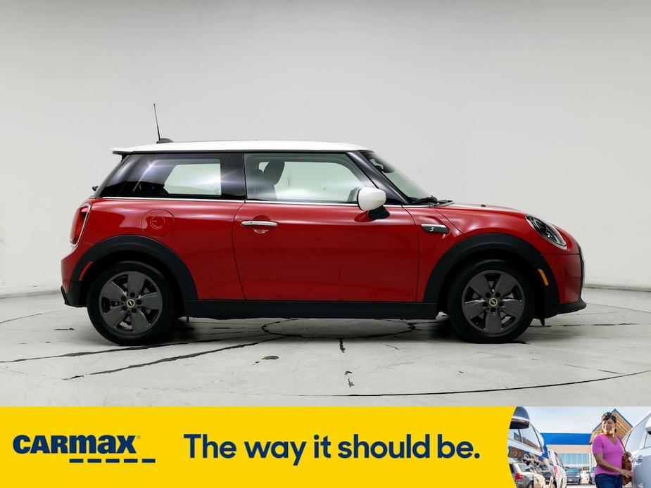 used 2023 MINI SE Hardtop car, priced at $25,998