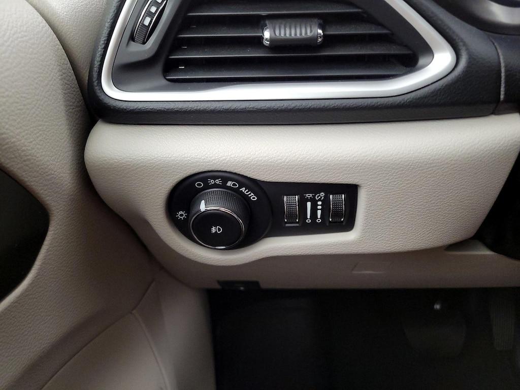 used 2020 Chrysler Pacifica car, priced at $26,998