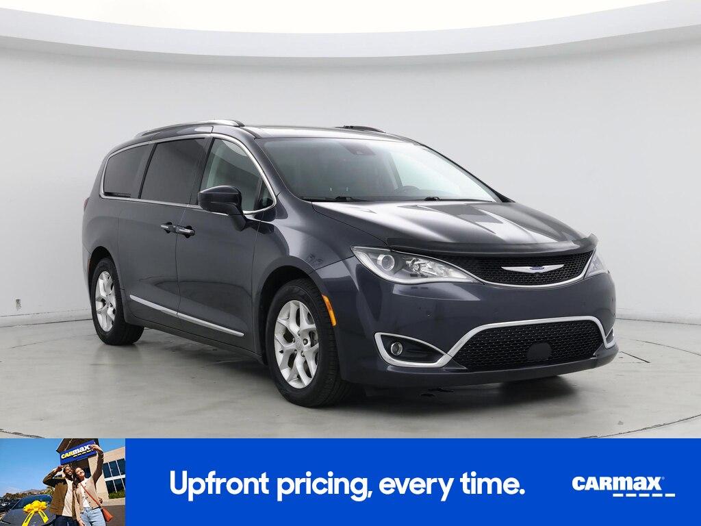 used 2020 Chrysler Pacifica car, priced at $26,998