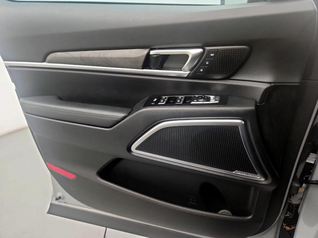used 2024 Kia Telluride car, priced at $47,998