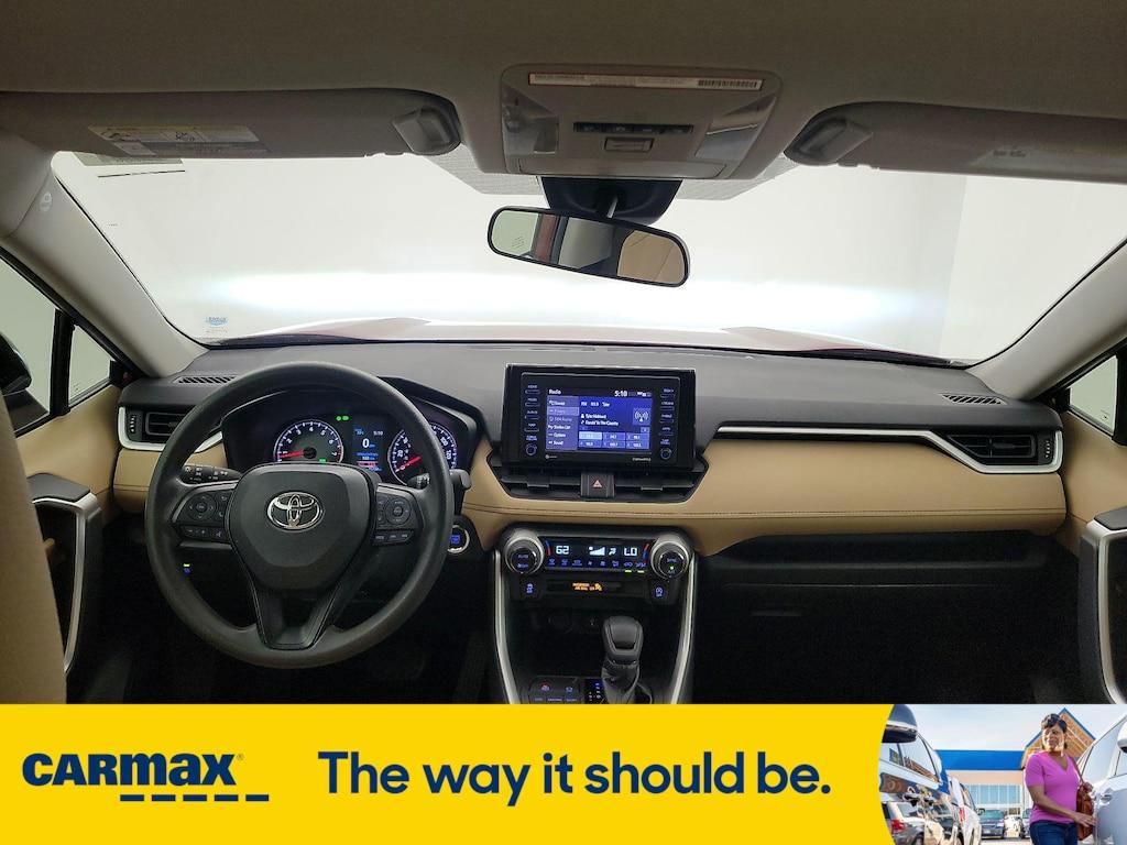used 2020 Toyota RAV4 car, priced at $26,998