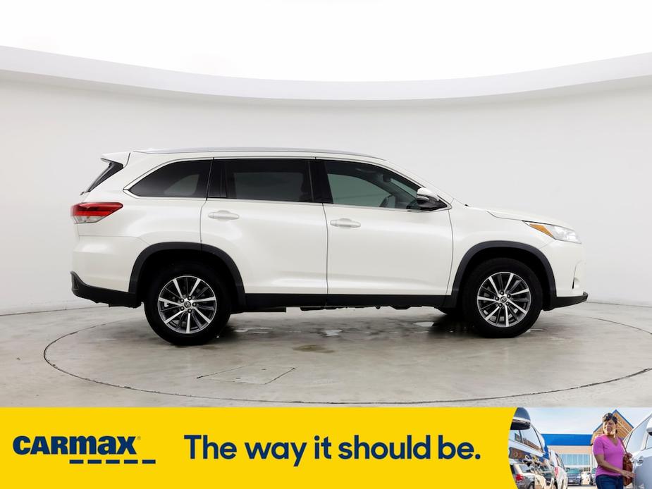 used 2019 Toyota Highlander car, priced at $30,998