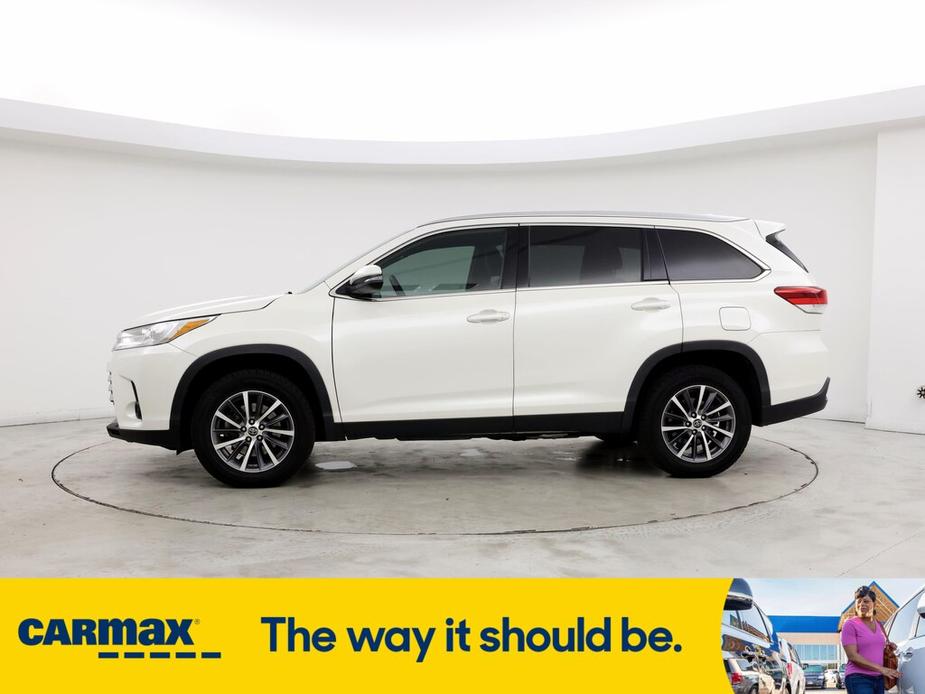 used 2019 Toyota Highlander car, priced at $30,998