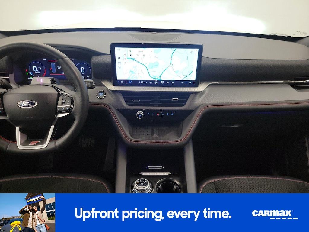 used 2025 Ford Explorer car, priced at $45,998