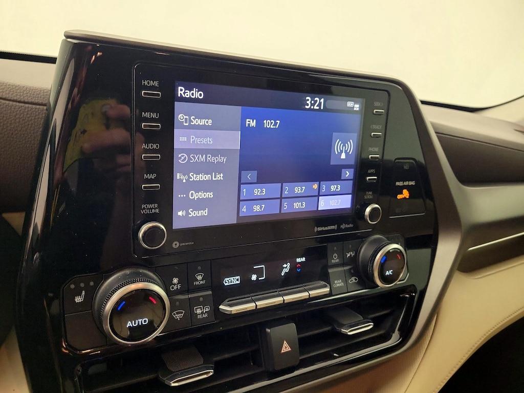used 2021 Toyota Highlander car, priced at $28,998