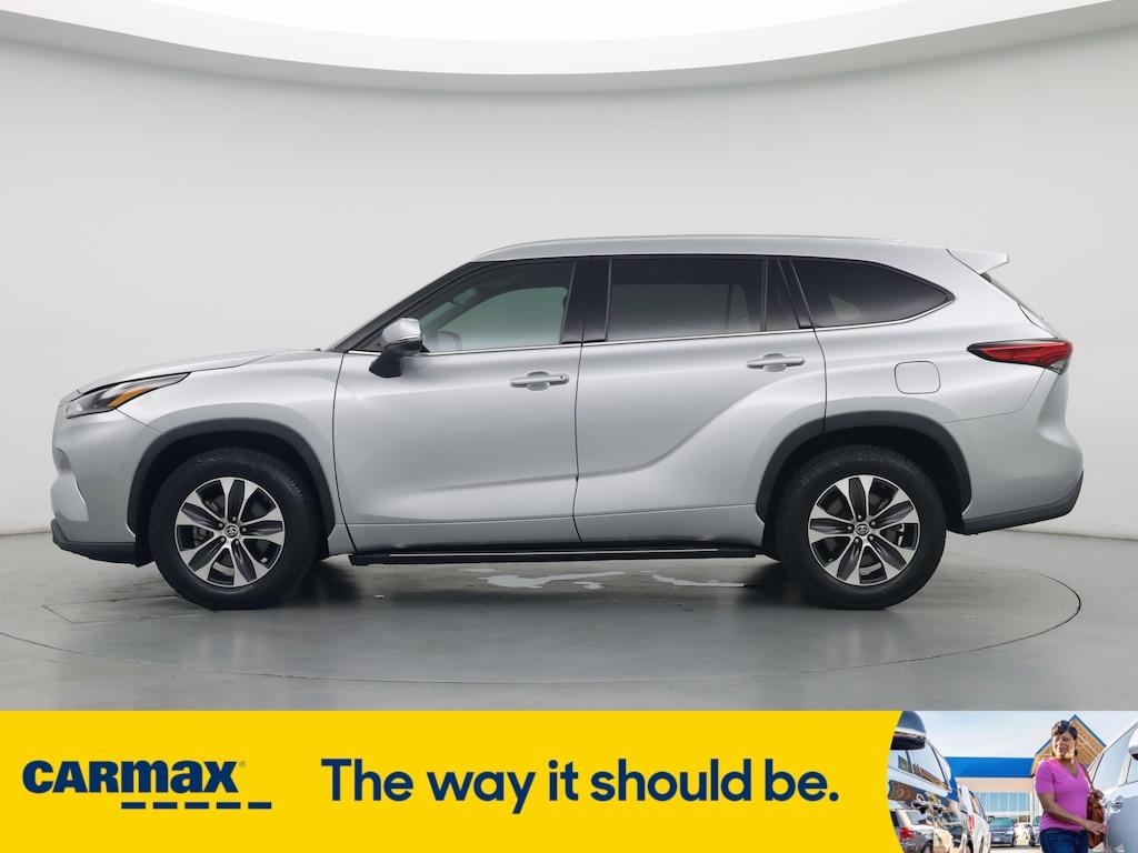 used 2021 Toyota Highlander car, priced at $28,998