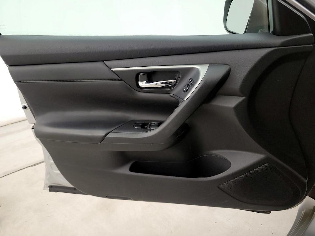 used 2015 Nissan Altima car, priced at $15,998