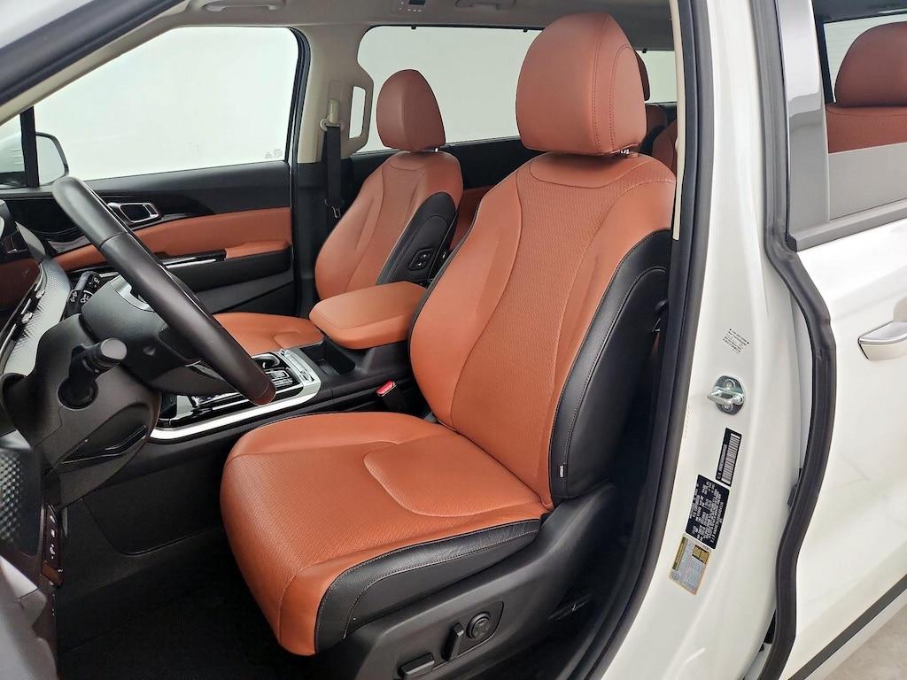 used 2024 Kia Carnival car, priced at $44,998