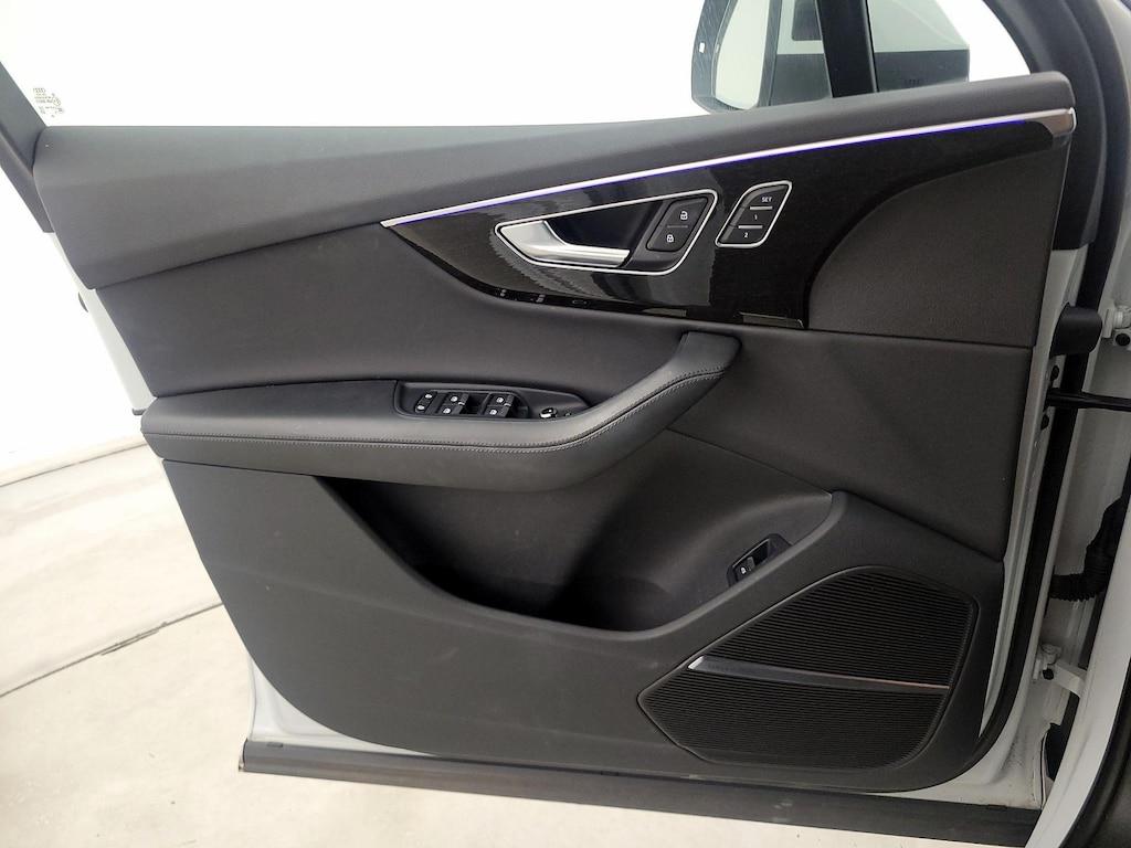 used 2021 Audi Q7 car, priced at $39,998