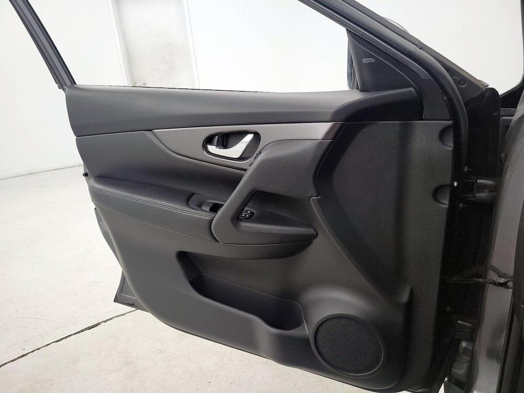 used 2015 Nissan Rogue car, priced at $16,998