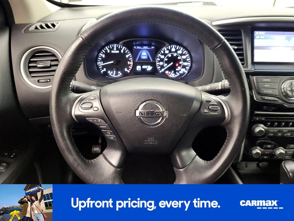 used 2014 Nissan Pathfinder car, priced at $13,599
