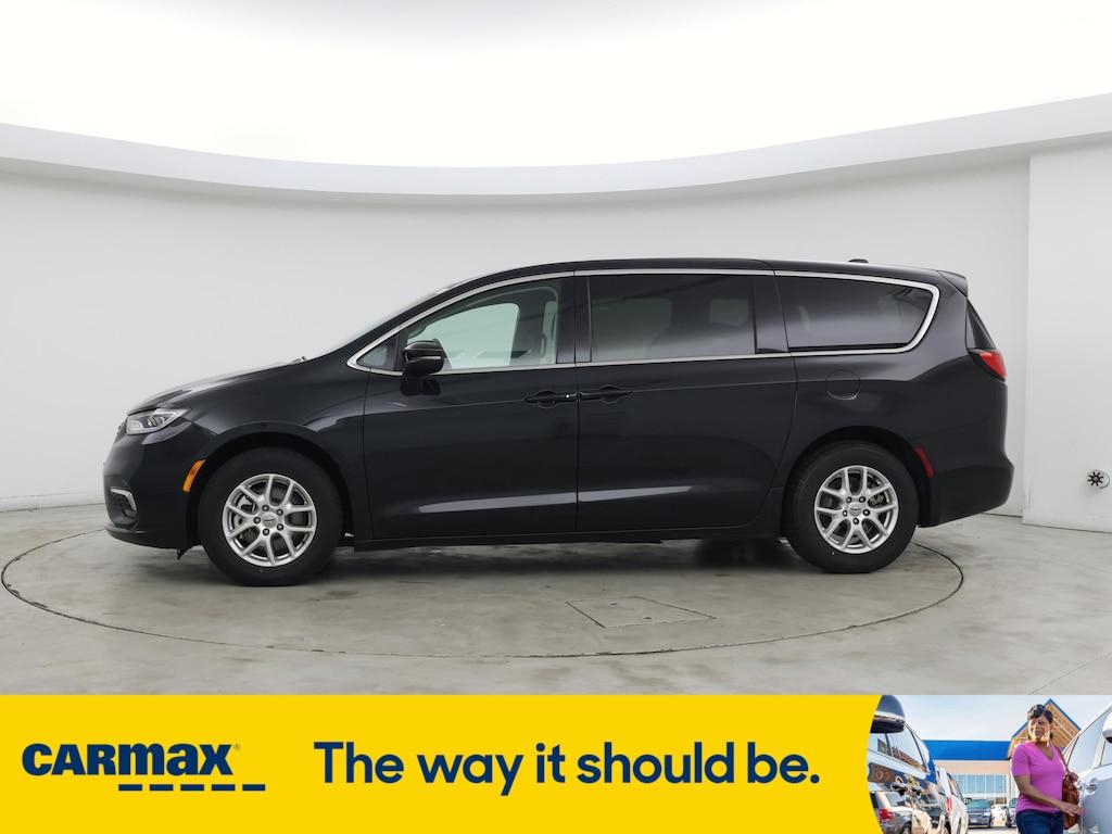 used 2023 Chrysler Pacifica car, priced at $26,998