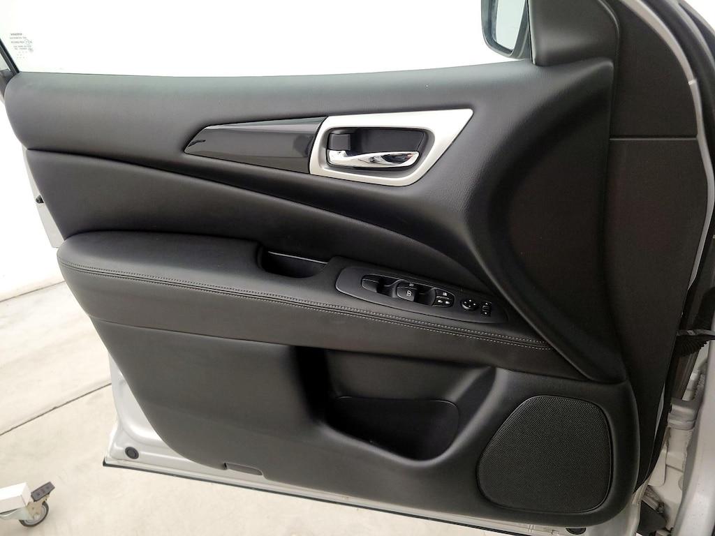 used 2018 Nissan Pathfinder car, priced at $17,998