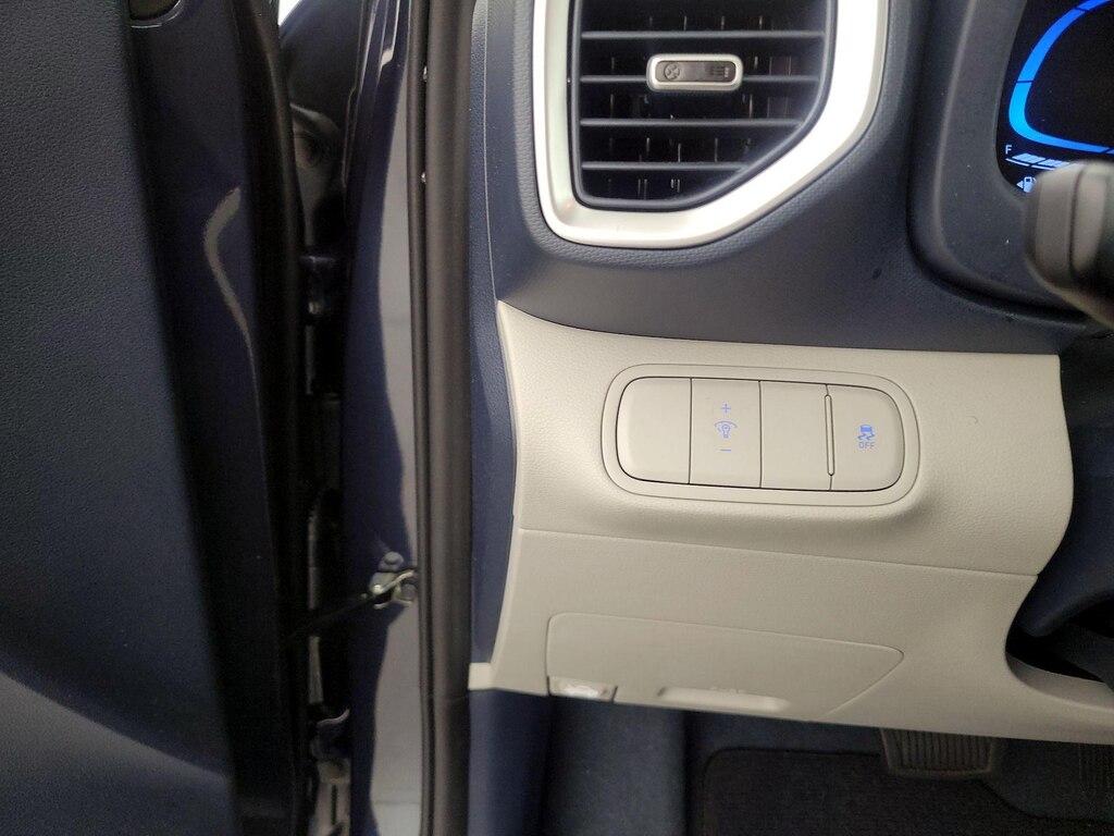 used 2025 Hyundai Venue car, priced at $23,998