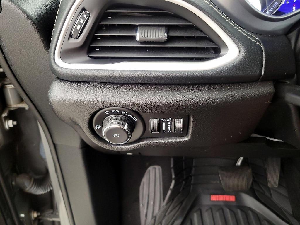 used 2021 Chrysler Pacifica car, priced at $26,998
