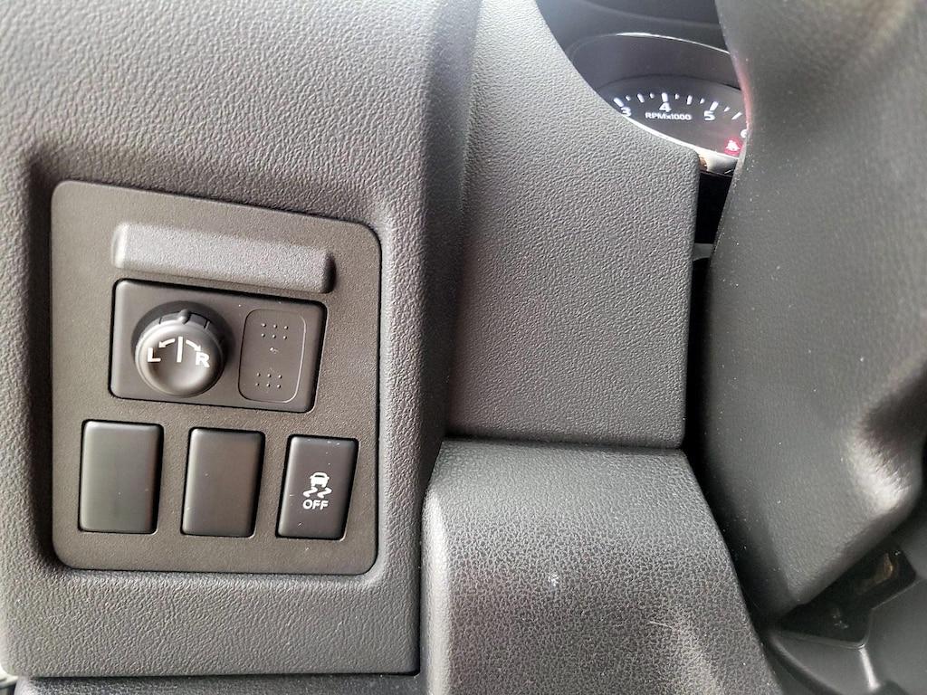 used 2015 Nissan Rogue Select car, priced at $15,998