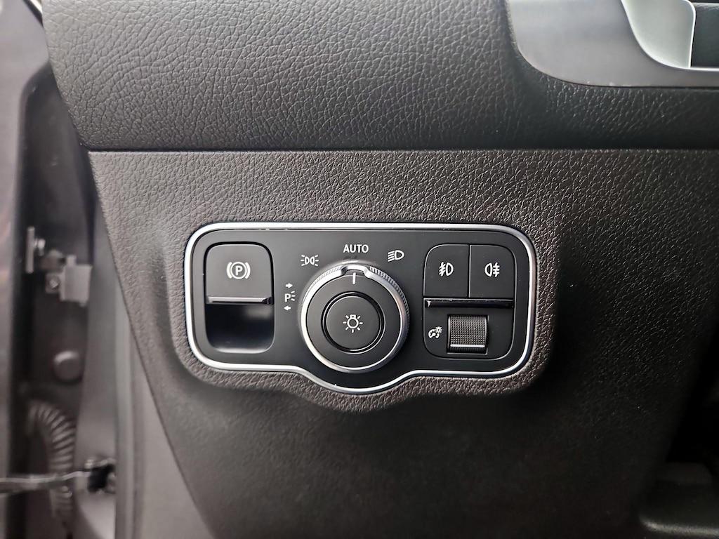 used 2021 Mercedes-Benz GLB 250 car, priced at $29,998