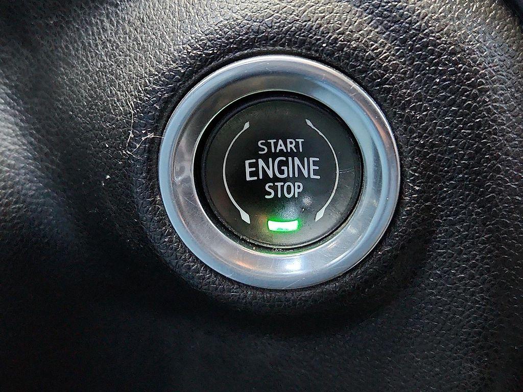 used 2019 GMC Sierra 1500 car, priced at $33,998