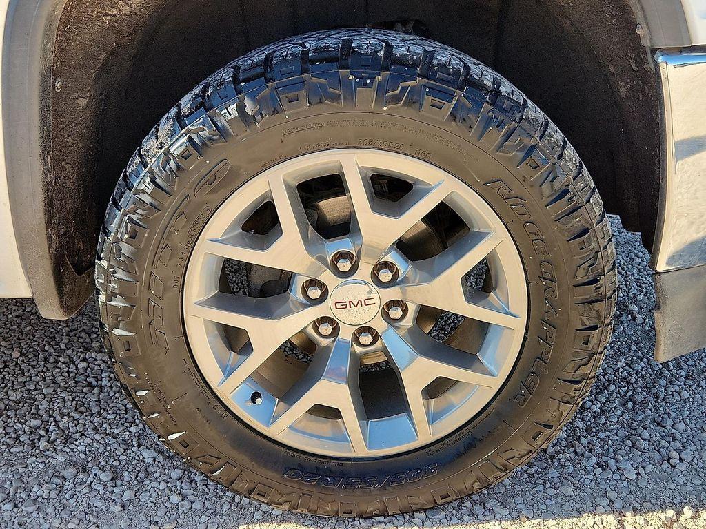 used 2018 GMC Sierra 1500 car, priced at $28,998