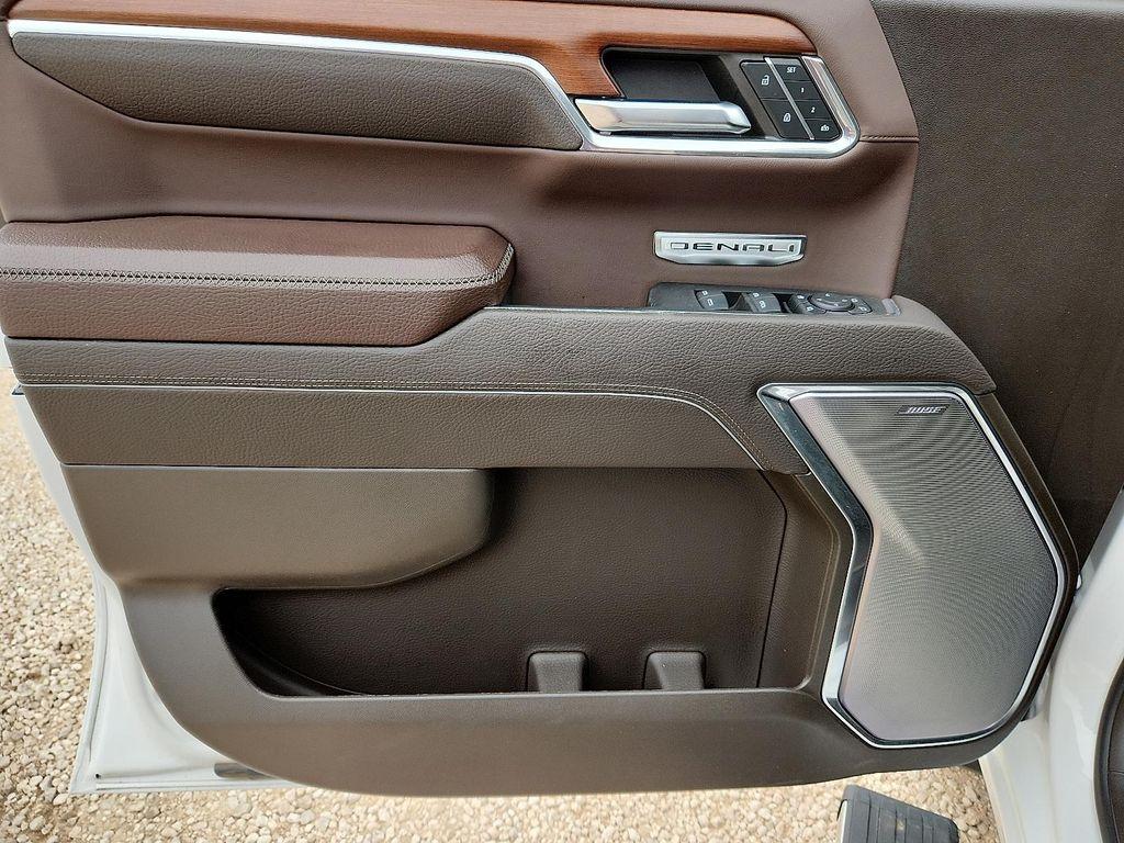 used 2023 GMC Sierra 1500 car, priced at $59,998