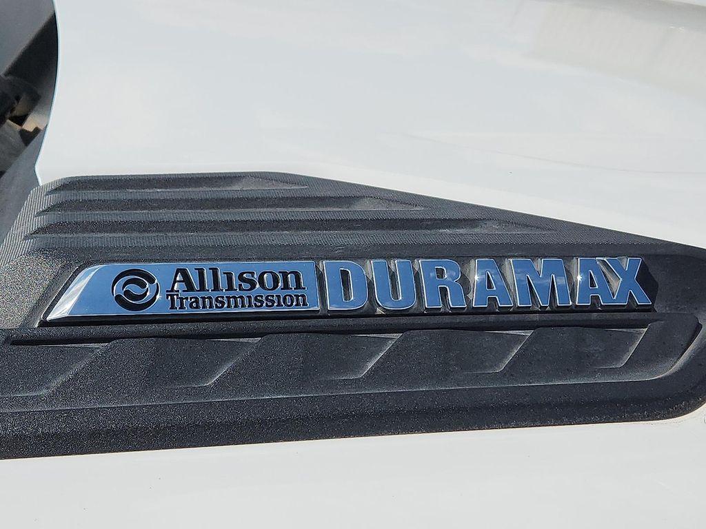 used 2024 Chevrolet Silverado 2500 car, priced at $51,998