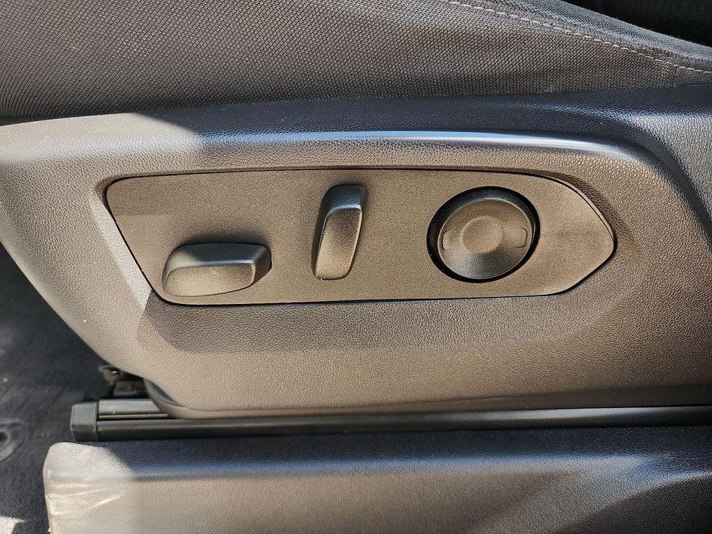 used 2024 Chevrolet Silverado 2500 car, priced at $51,998