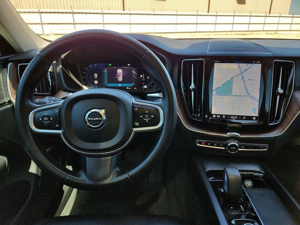 used 2022 Volvo XC60 car, priced at $27,998