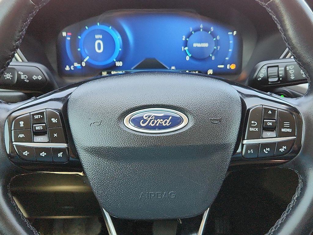 used 2022 Ford Escape car, priced at $21,998