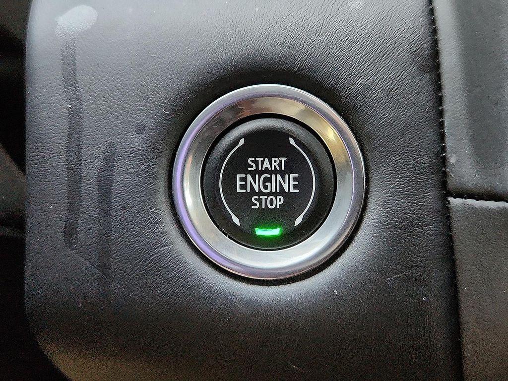 used 2023 GMC Yukon car, priced at $73,998