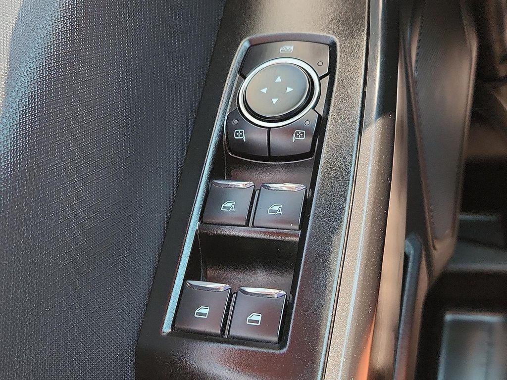 used 2023 Ford F-150 car, priced at $38,998