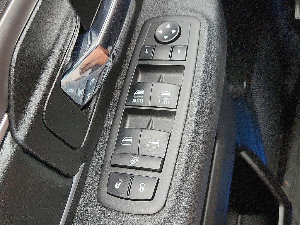 used 2024 Ram 1500 Classic car, priced at $32,998