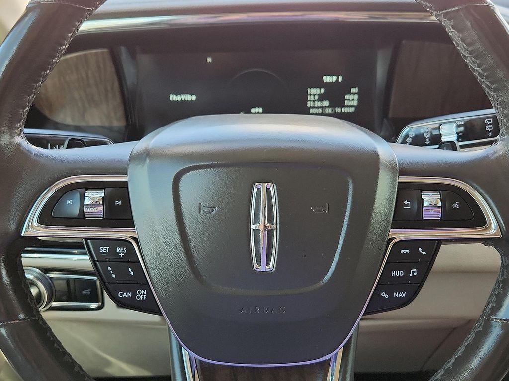 used 2019 Lincoln Navigator car, priced at $37,998