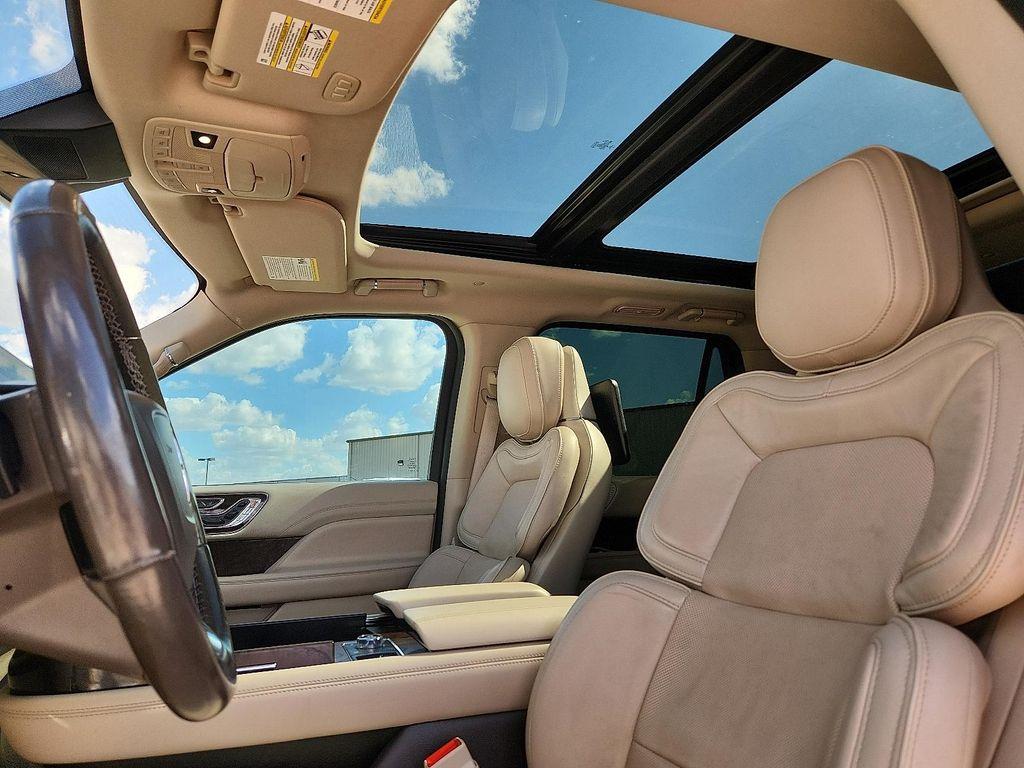 used 2019 Lincoln Navigator car, priced at $37,998