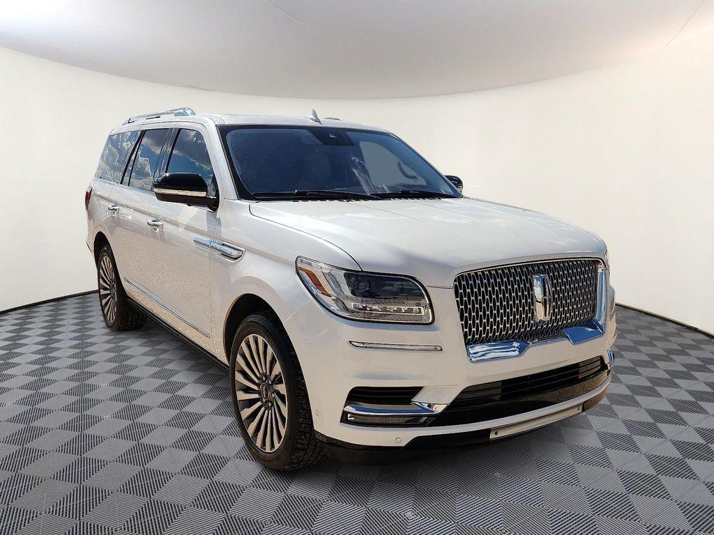used 2019 Lincoln Navigator car, priced at $37,998