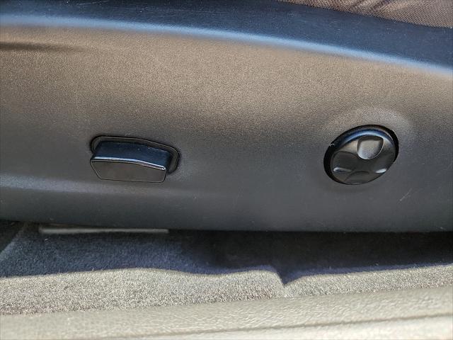 used 2013 Dodge Challenger car