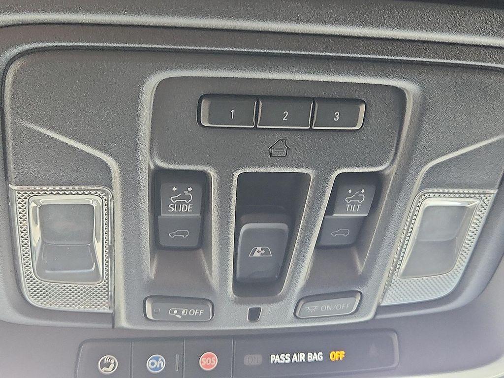 used 2024 GMC Sierra 1500 car, priced at $56,998