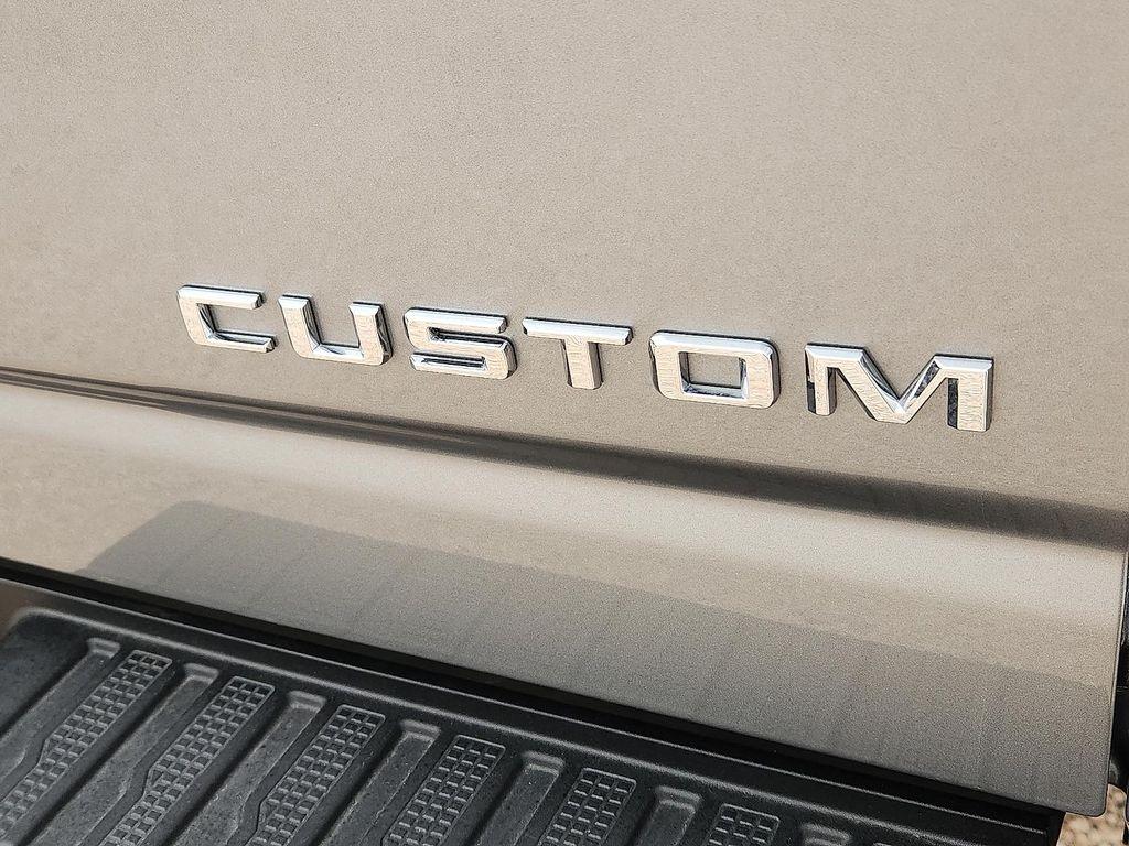 used 2025 Chevrolet Silverado 2500 car, priced at $53,998