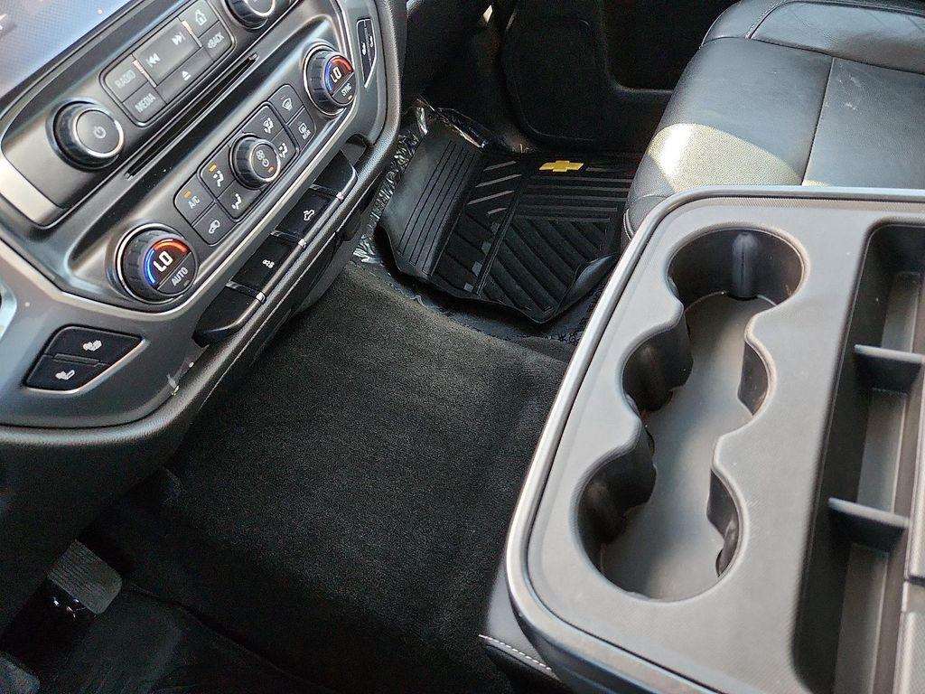 used 2014 Chevrolet Silverado 1500 car, priced at $27,998