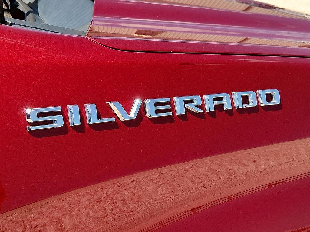 used 2022 Chevrolet Silverado 1500 car, priced at $28,998