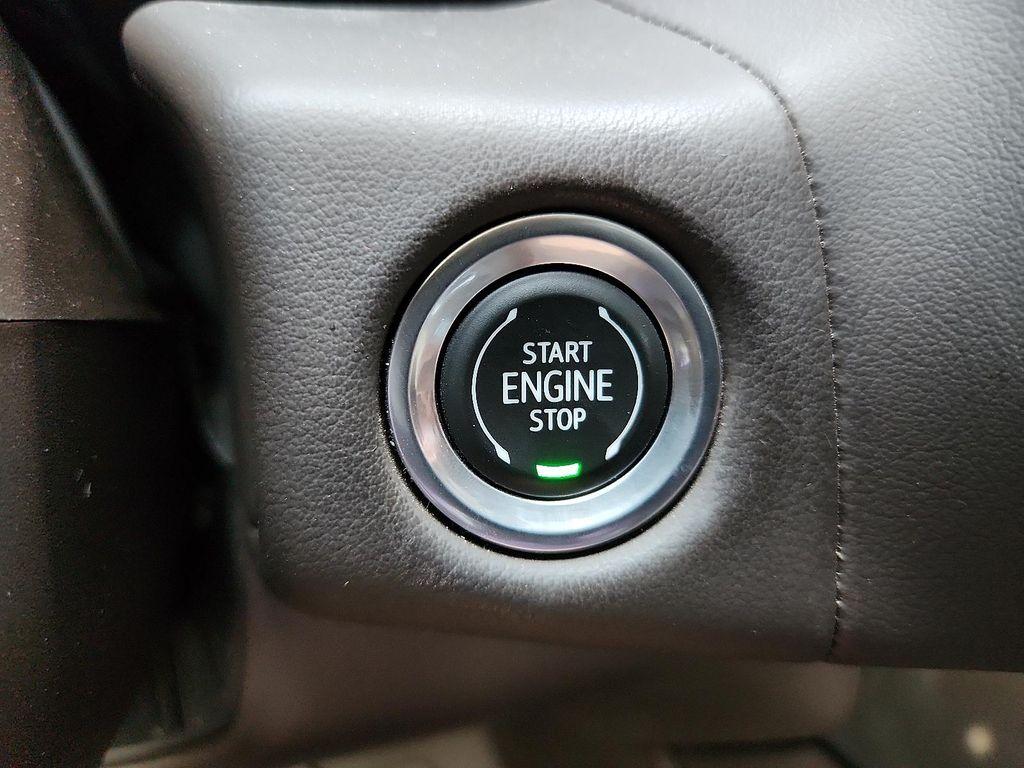 used 2022 Chevrolet Tahoe car, priced at $53,998