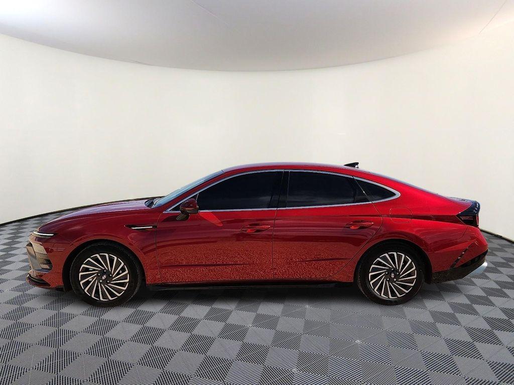 used 2024 Hyundai Sonata Hybrid car, priced at $25,998